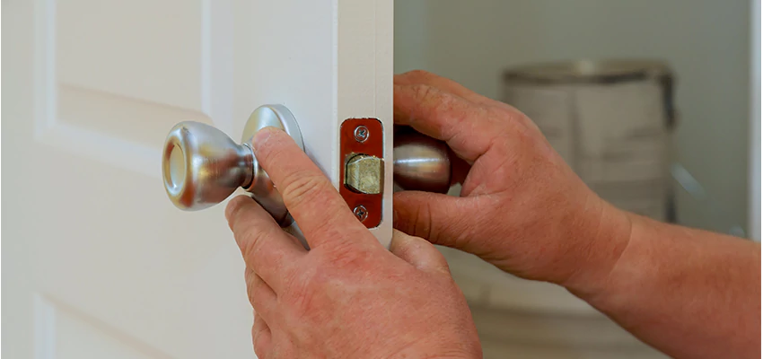 AAA Locksmiths For lock Replacement in Merced, California